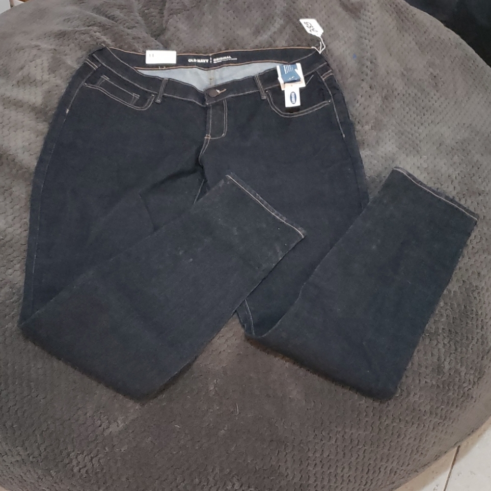 Ladies old navy size 14 dark blue denim jeans long